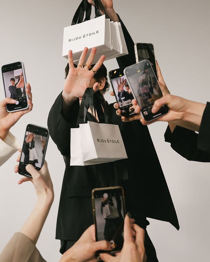 How Should Premium and Luxury Brands Build Their Instagram Strategy?